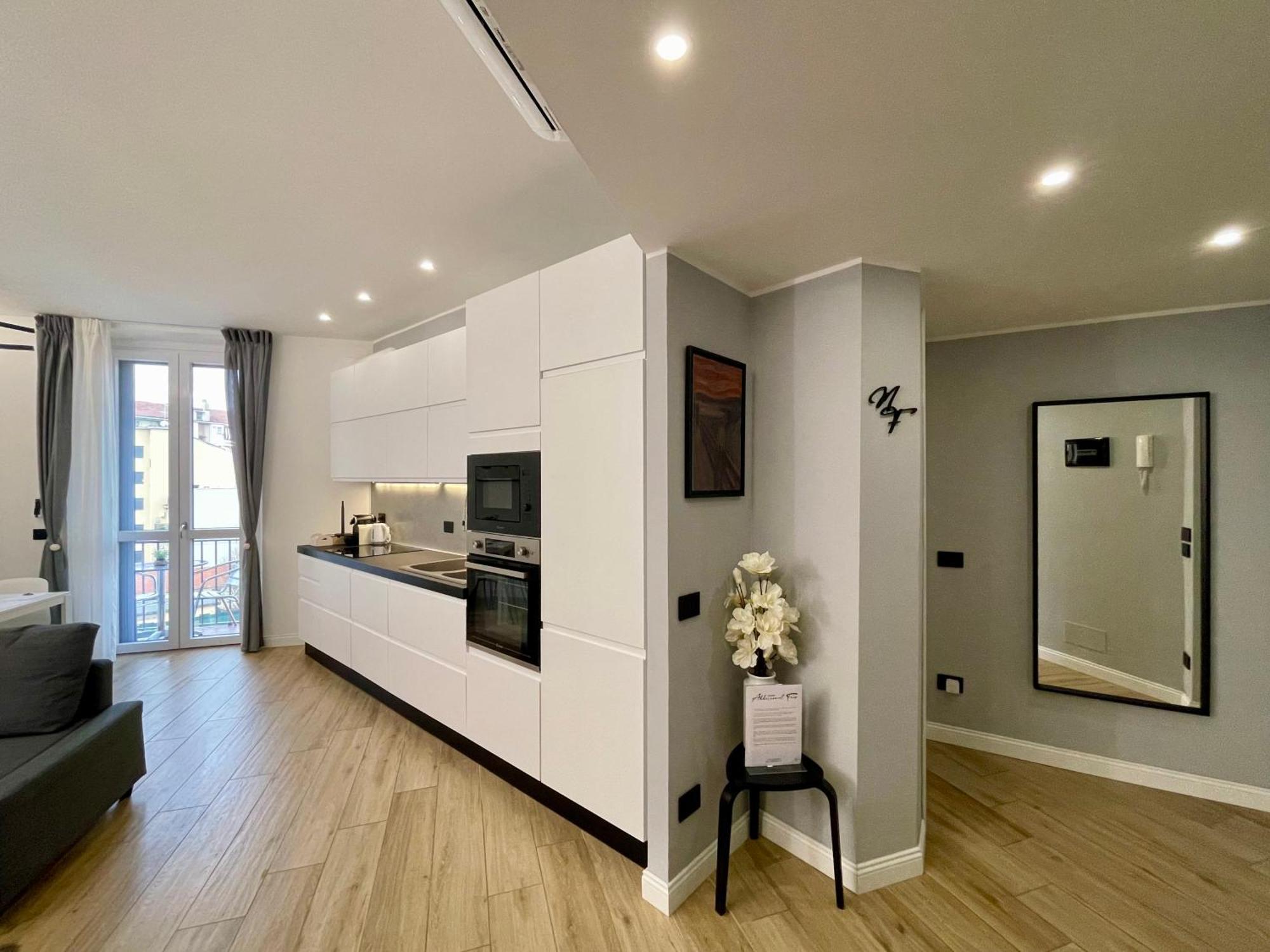 Luxury Downtown - Milan Mf Apartments Eksteriør bilde